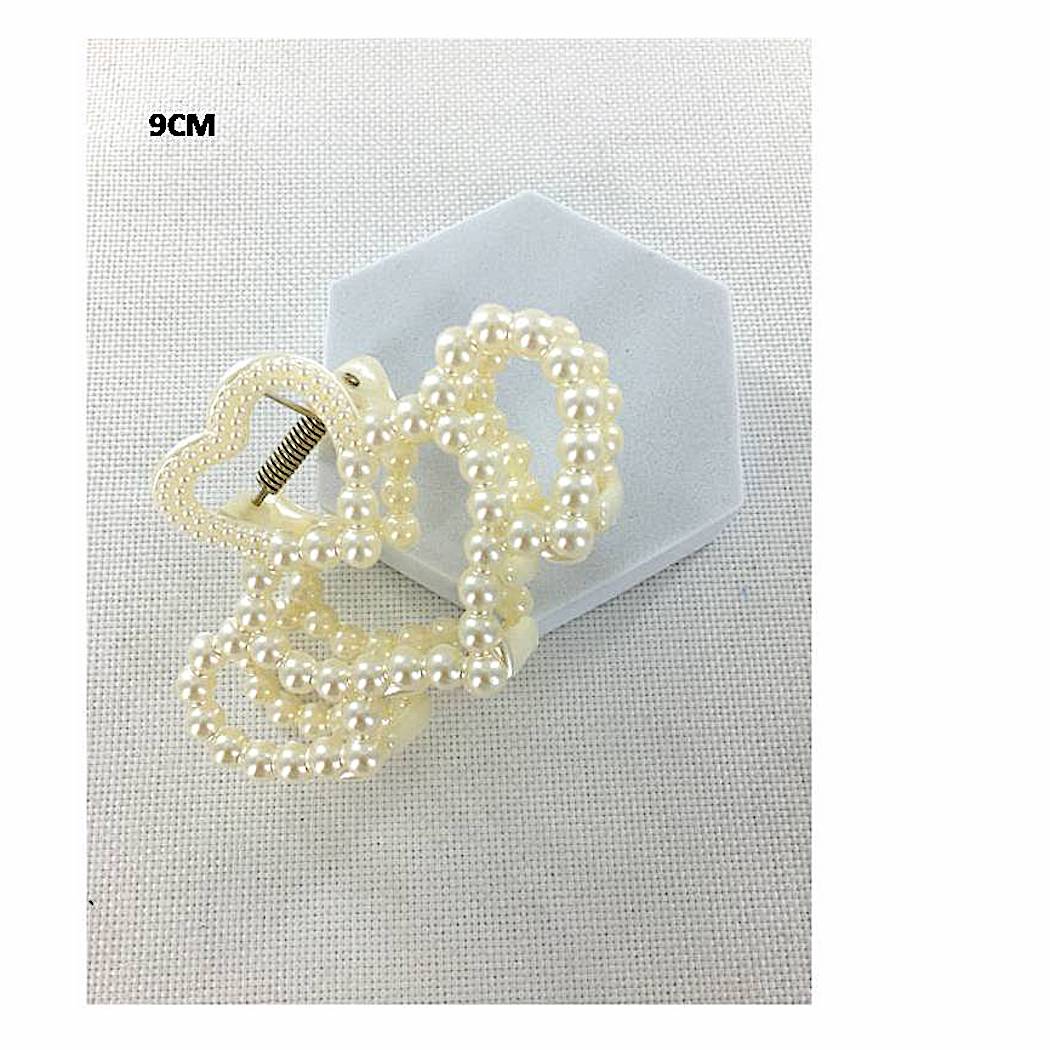 GYH12371 - Pearl Heart Claw Clip