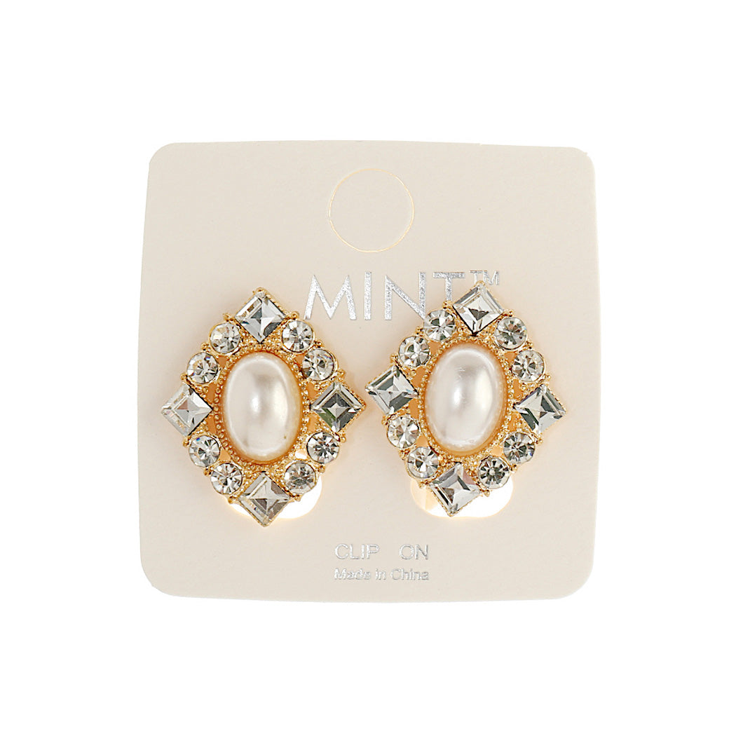 JAE42116C - Clip On Vintage Pearl Earring