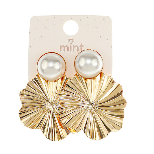 JAE46797 - Pearl Disc Earring