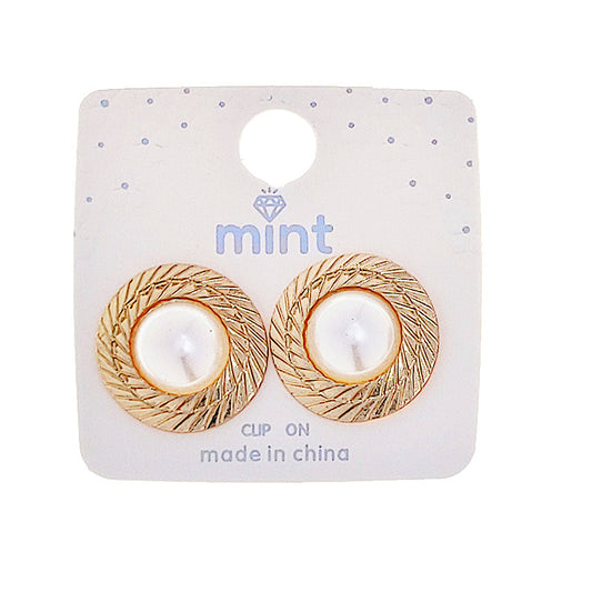 JAE48109C - Clip On Pearl Earring