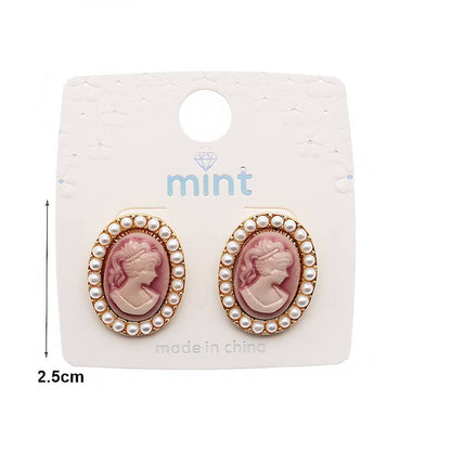 Victorian Lady Cameo Pearl Halo Earring