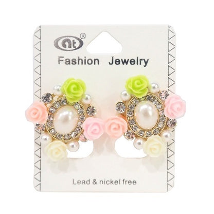 Vintage Pearl & Flower Post Earring