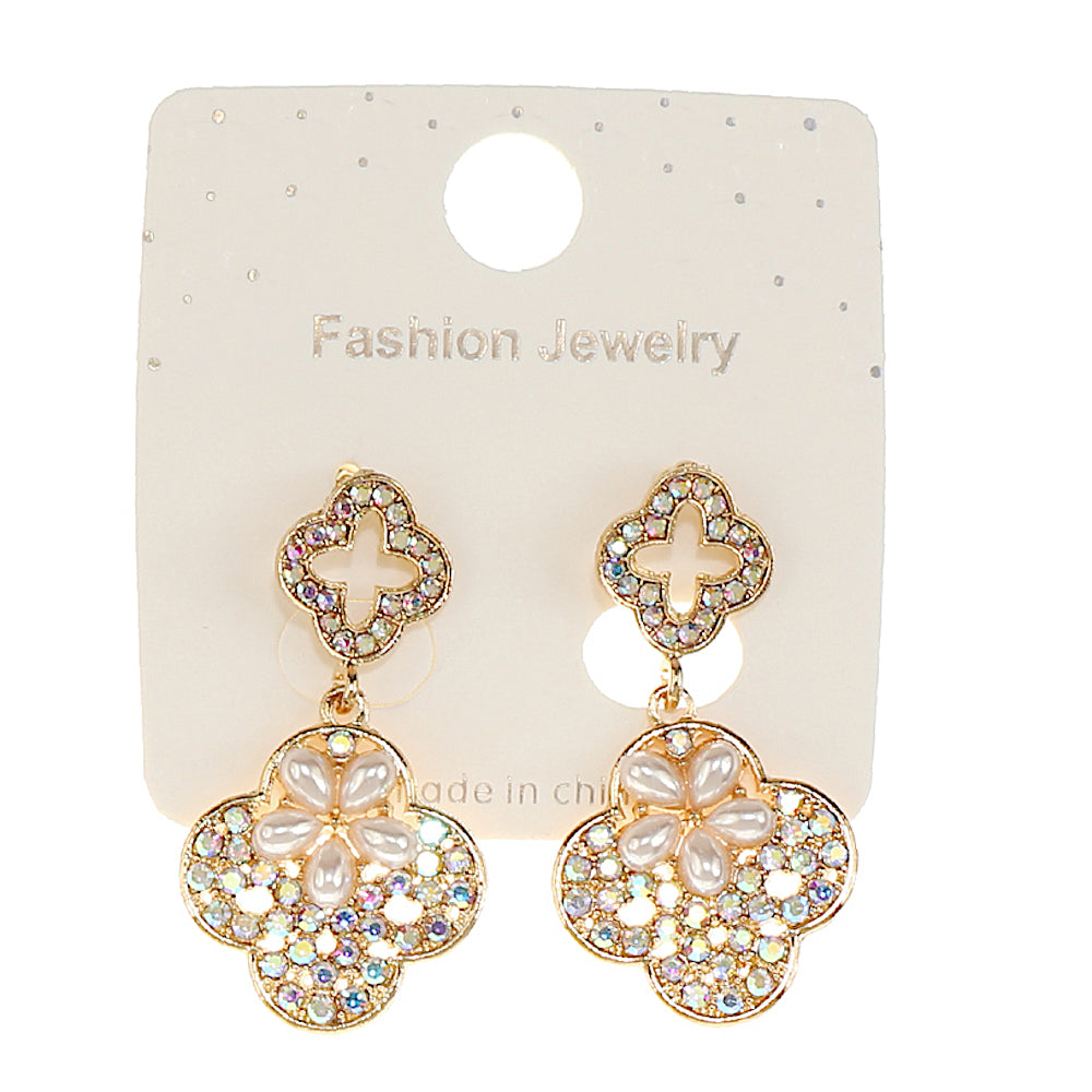 JAE46941 - Pearl Clover Earring