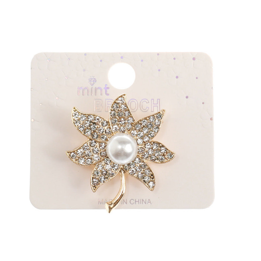 JAH44729-Rhinestone Flower Brooch