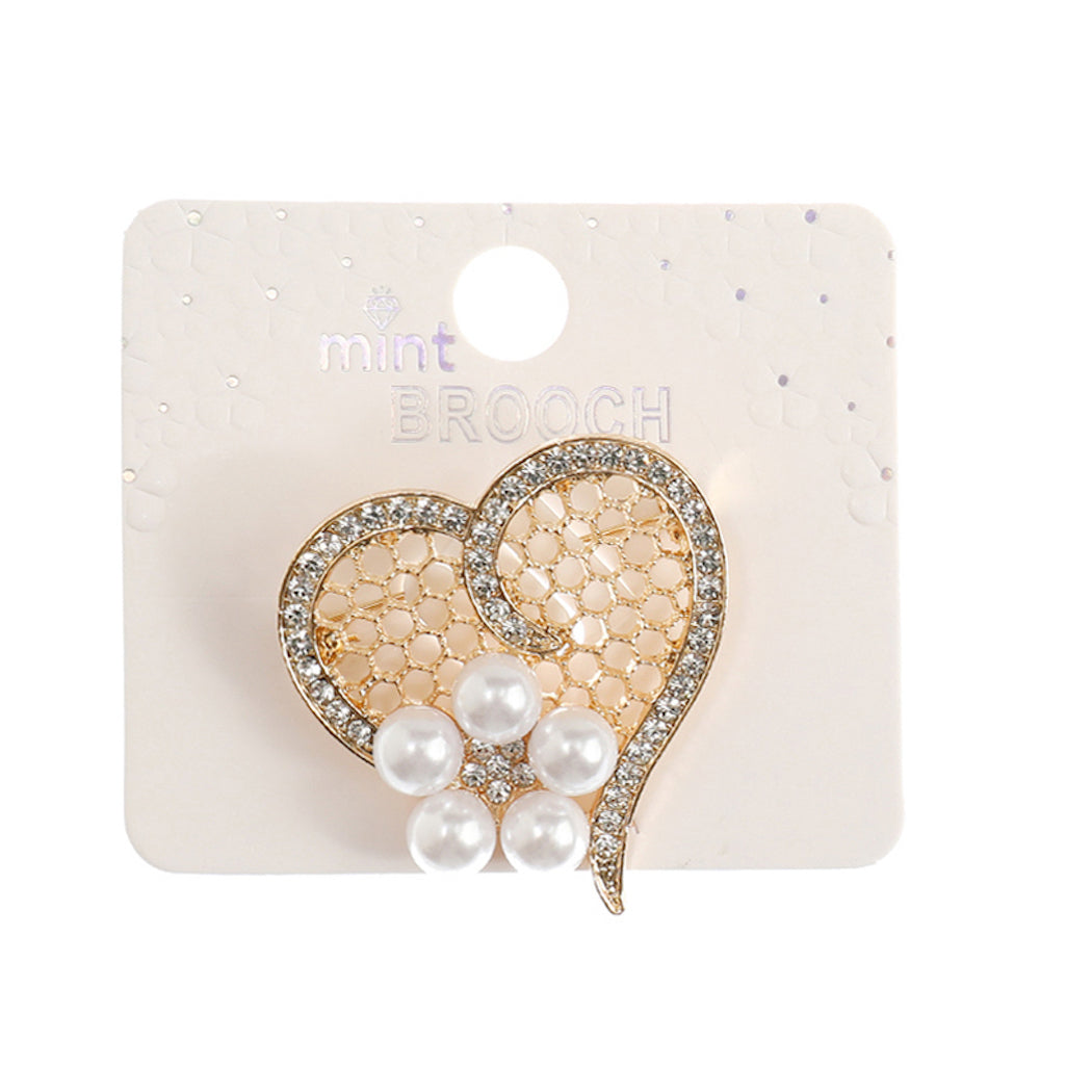 JAH44826 - Rhinestone Heart Brooch