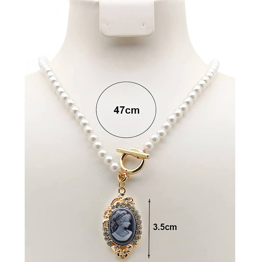 Vintage Victorian Lady Cameo Pearl Toggle Necklace