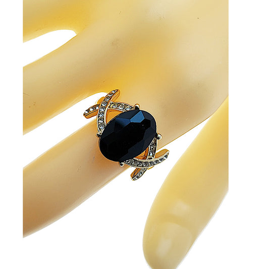Oval Stone X Cocktail Ring