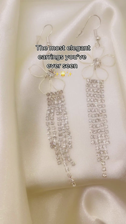 JAE46673 - Flower Rhinestone Drop Earrings