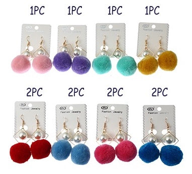 JAE26382 - Pom Pom Earring